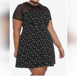 Hot Topic Black Crescent Dress